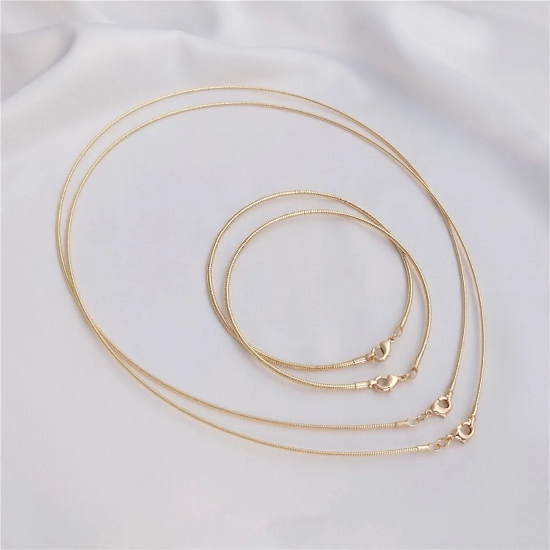 Memory Wire Bracelet - 14K złoty kolor bransoletka z pamięcią